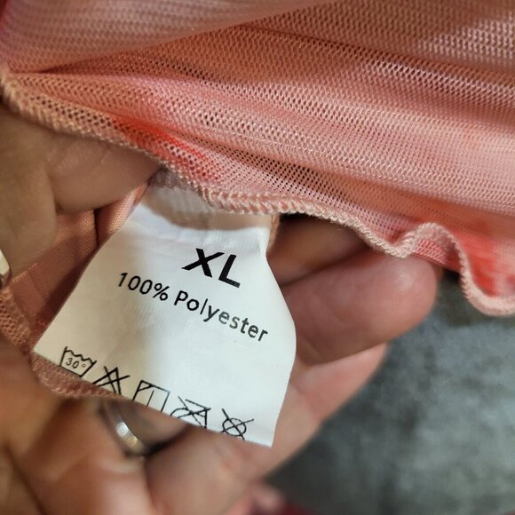 ****PINK FLORAL PRINT KNOT SHIRT - Picture 6 of 6